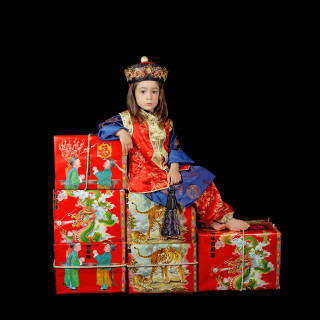 Olympia as Lewis Carroll's Xie Kitchin as Chinaman on tea boxes (on duty) 2002
